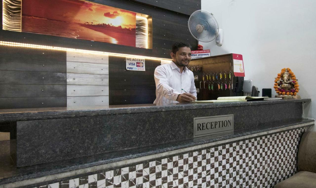 Itsy By Treebo - Royale Inn Meerut Exterior photo